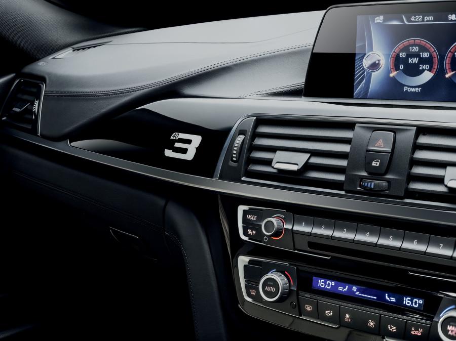  BMW 340i 40th Anniversary Edition 2015 года  (фото 6 из 7)